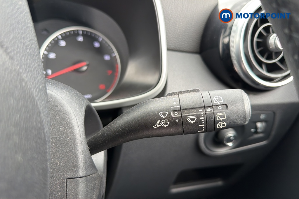 Mg Motor Uk ZS Exclusive Manual Petrol SUV - Stock Number (1642005) - 6th supplementary image