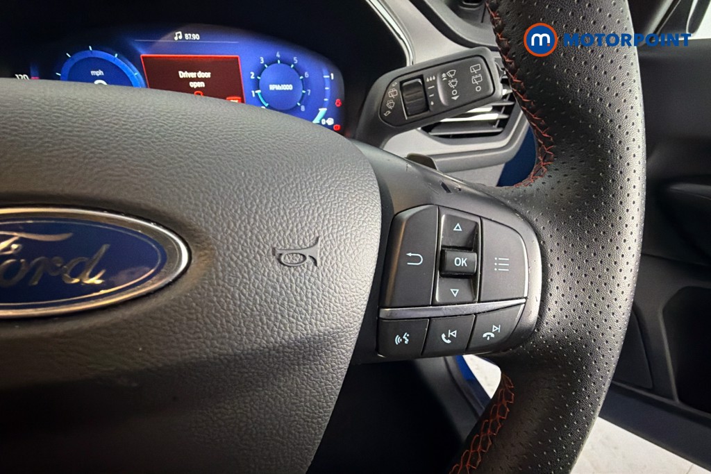Ford Focus St-Line Vignale Automatic Petrol Hatchback - Stock Number (1642078) - 4th supplementary image