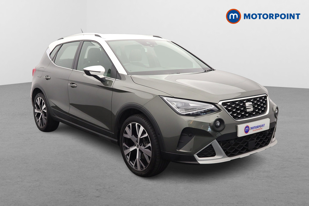 Seat Arona Xperience Lux Automatic Petrol SUV - Stock Number (1642087) - Drivers side front corner