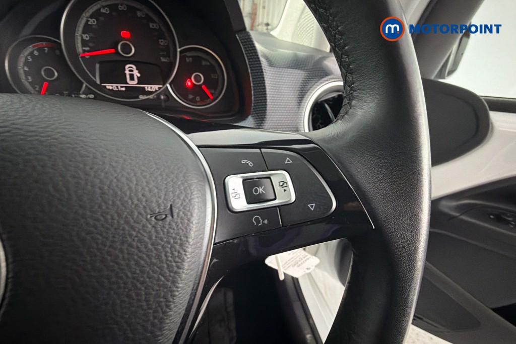 Volkswagen UP R-Line Manual Petrol Hatchback - Stock Number (1642230) - 4th supplementary image