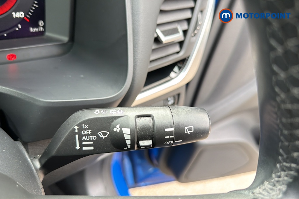 Nissan Qashqai N-Connecta Automatic Petrol-Electric Hybrid SUV - Stock Number (1642340) - 6th supplementary image