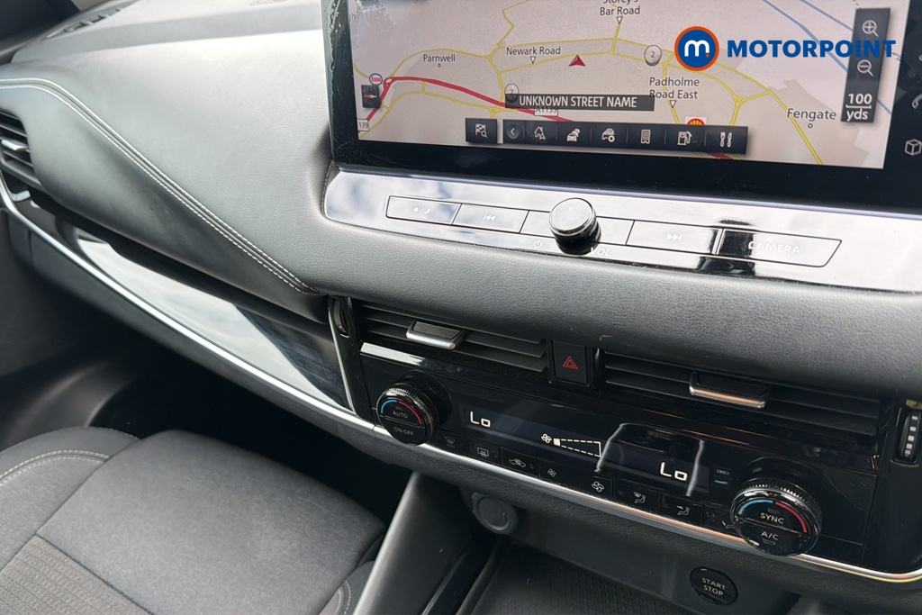 Nissan Qashqai N-Connecta Automatic Petrol-Electric Hybrid SUV - Stock Number (1642340) - 12th supplementary image