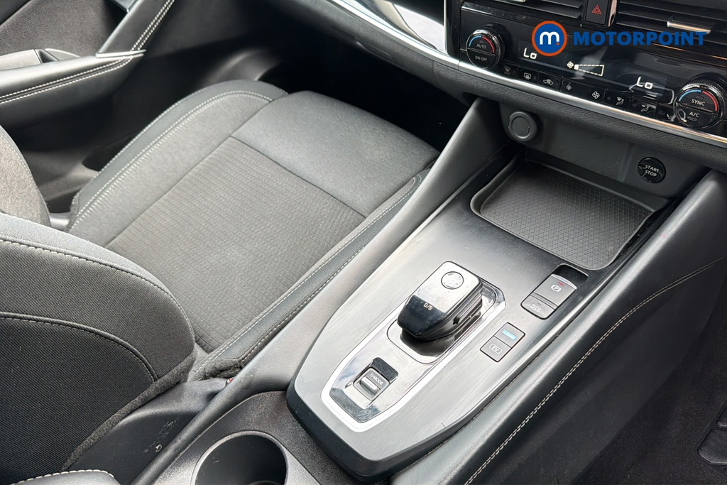 Nissan Qashqai N-Connecta Automatic Petrol-Electric Hybrid SUV - Stock Number (1642340) - 15th supplementary image