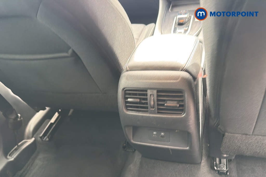 Nissan Qashqai N-Connecta Automatic Petrol-Electric Hybrid SUV - Stock Number (1642340) - 28th supplementary image