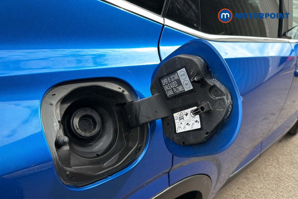 Nissan Qashqai N-Connecta Automatic Petrol-Electric Hybrid SUV - Stock Number (1642340) - 41st supplementary image