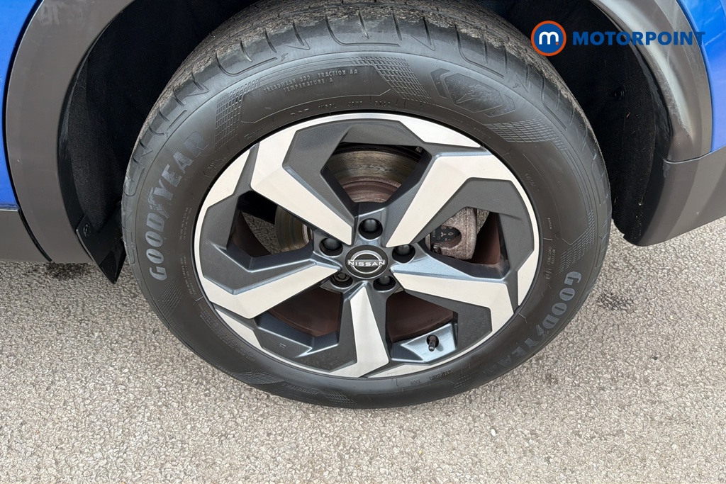 Nissan Qashqai N-Connecta Automatic Petrol-Electric Hybrid SUV - Stock Number (1642340) - 45th supplementary image