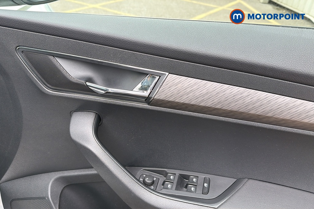 Skoda Karoq Se L Automatic Petrol SUV - Stock Number (1642342) - 19th supplementary image