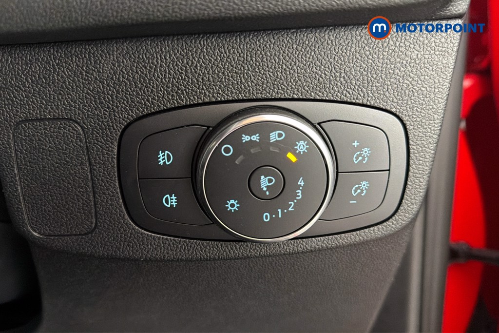 Ford Focus St-Line Vignale Automatic Diesel Estate - Stock Number (1642351) - 18th supplementary image
