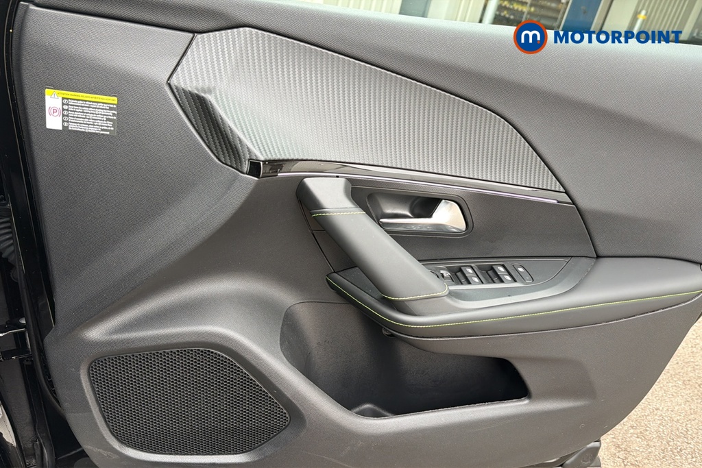 Peugeot 2008 GT Automatic Electric SUV - Stock Number (1642354) - 18th supplementary image