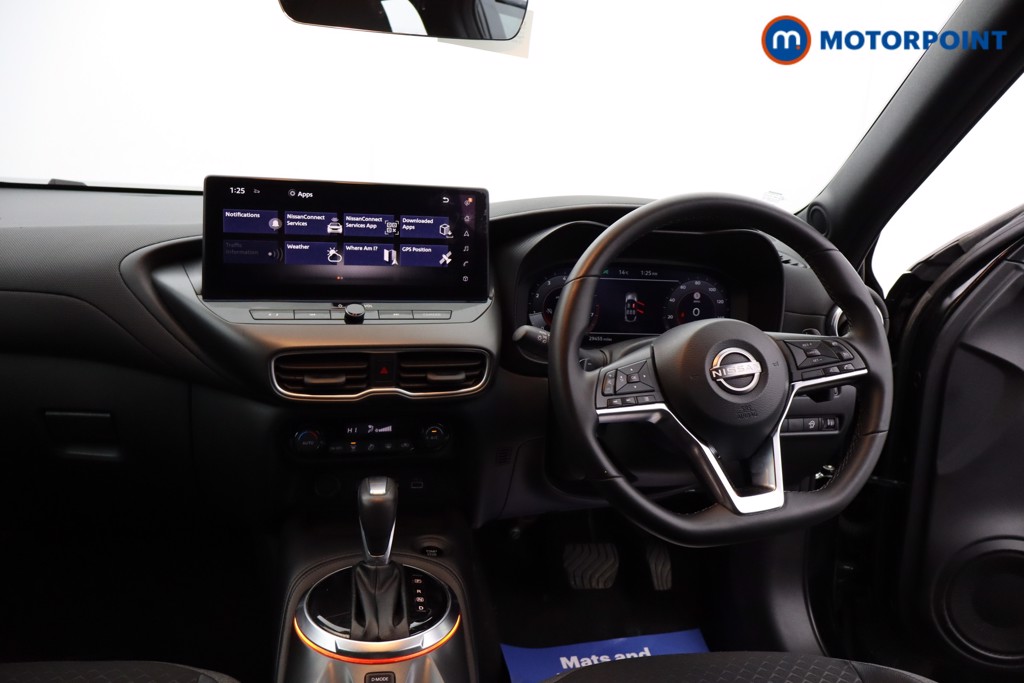 Nissan Juke N-Connecta Automatic Petrol SUV - Stock Number (1642422) - 18th supplementary image
