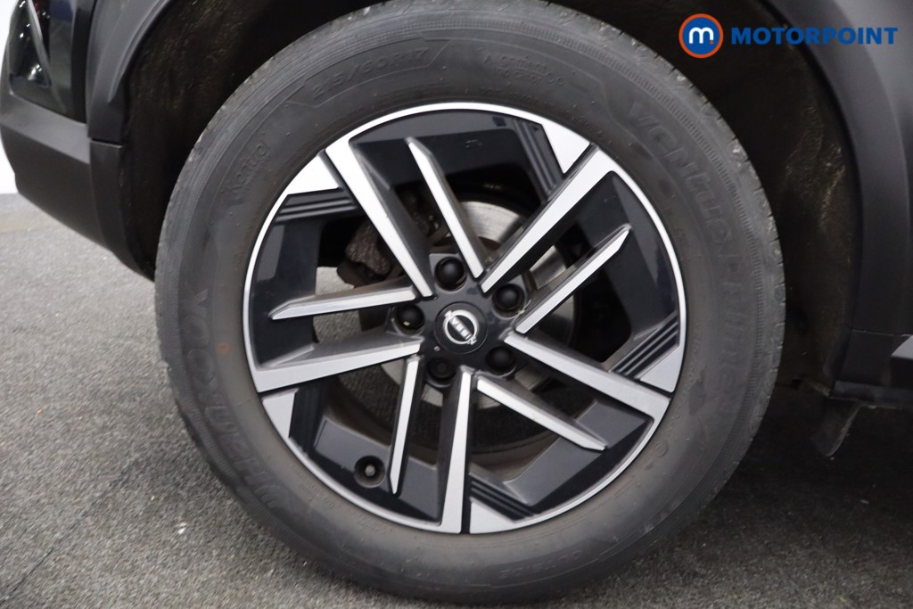 Nissan Juke N-Connecta Automatic Petrol SUV - Stock Number (1642422) - 31st supplementary image