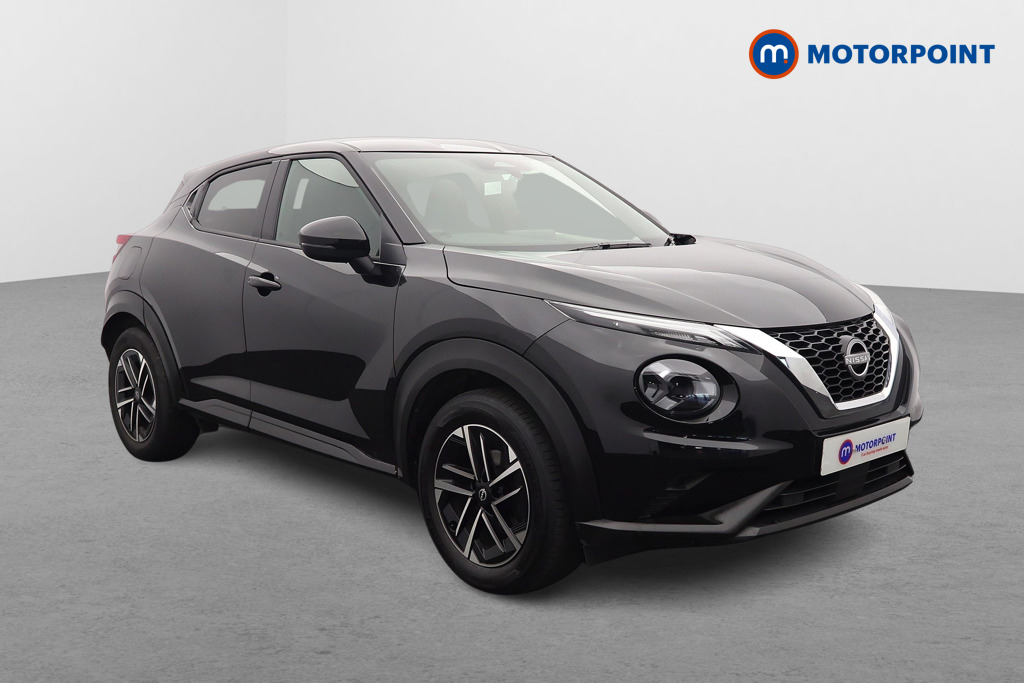 Nissan Juke N-Connecta Automatic Petrol SUV - Stock Number (1642422) - Drivers side front corner