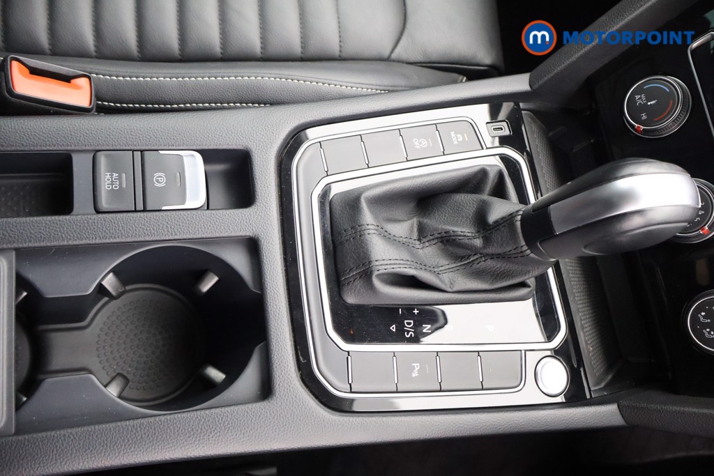 Volkswagen Passat SEL Automatic Petrol Estate - Stock Number (1642557) - 8th supplementary image