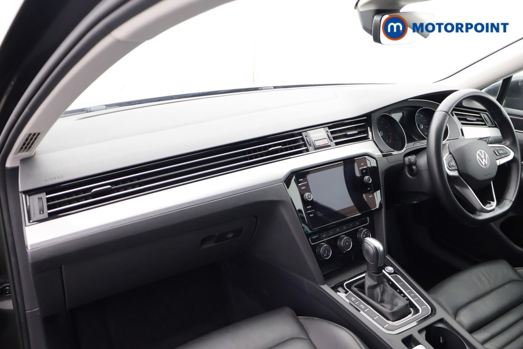 Volkswagen Passat SEL Automatic Petrol Estate - Stock Number (1642557) - 17th supplementary image