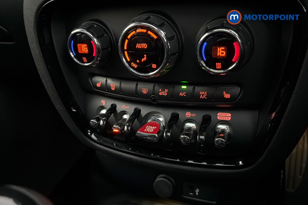 Mini Clubman Cooper S Sport Automatic Petrol Estate - Stock Number (1642599) - 12th supplementary image
