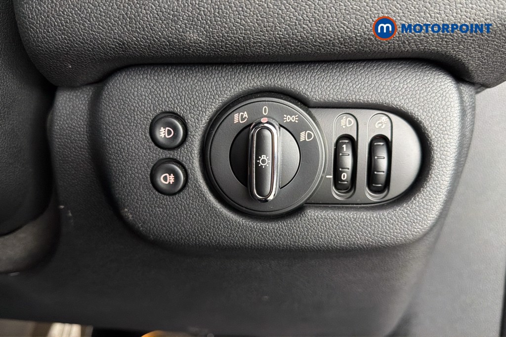 Mini Clubman Cooper S Sport Automatic Petrol Estate - Stock Number (1642599) - 18th supplementary image