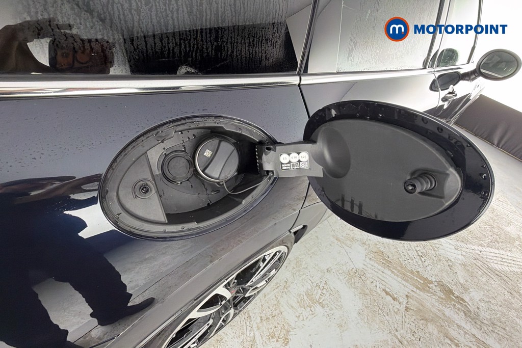 Mini Clubman Cooper S Sport Automatic Petrol Estate - Stock Number (1642599) - 41st supplementary image