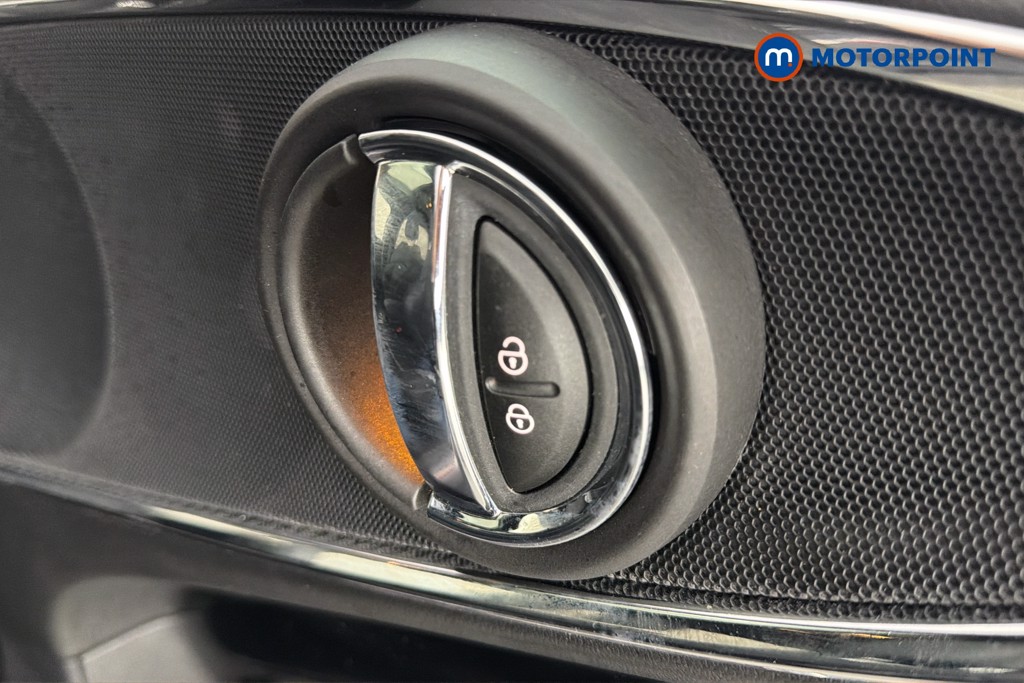 Mini Clubman Cooper S Sport Automatic Petrol Estate - Stock Number (1642599) - 42nd supplementary image