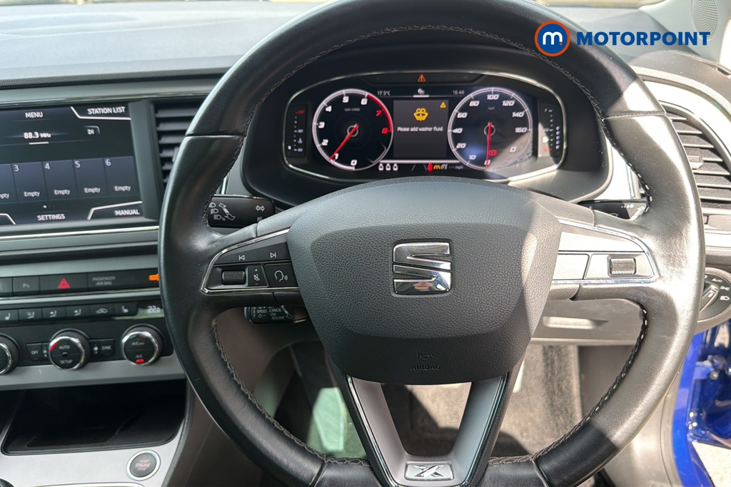 Seat Leon Xcellence Lux Manual Petrol Hatchback - Stock Number (1643012) - 2nd supplementary image