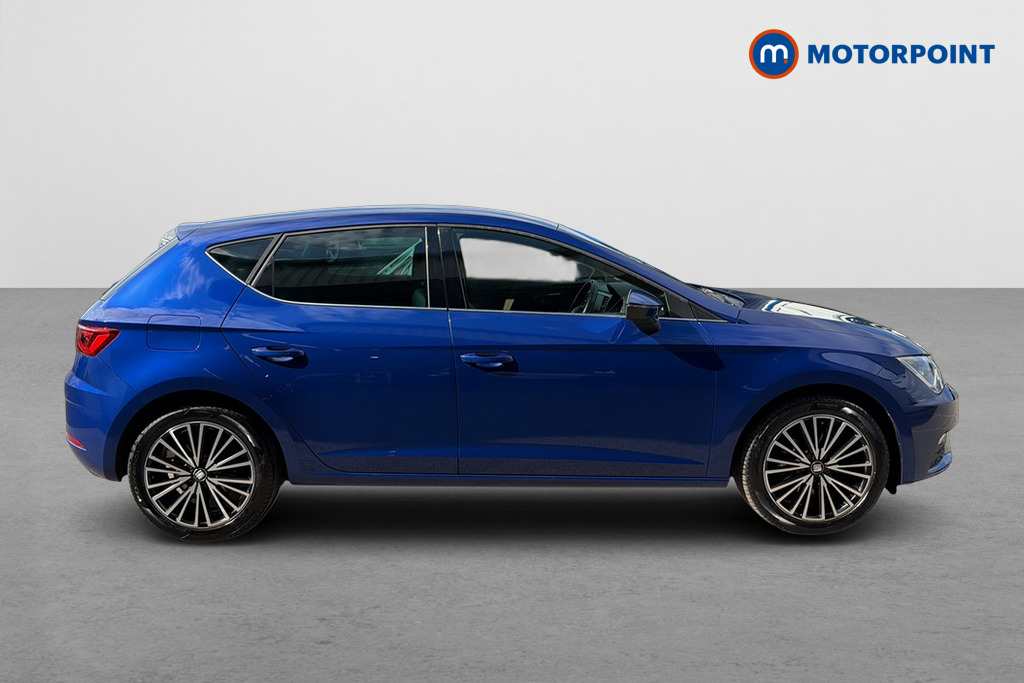 Seat Leon Xcellence Lux Manual Petrol Hatchback - Stock Number (1643012) - Passenger side