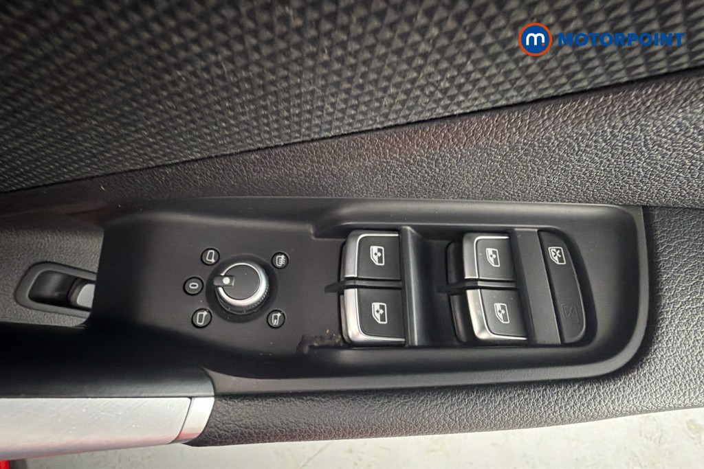 Audi Q2 S Line Manual Petrol SUV - Stock Number (1643147) - 20th supplementary image