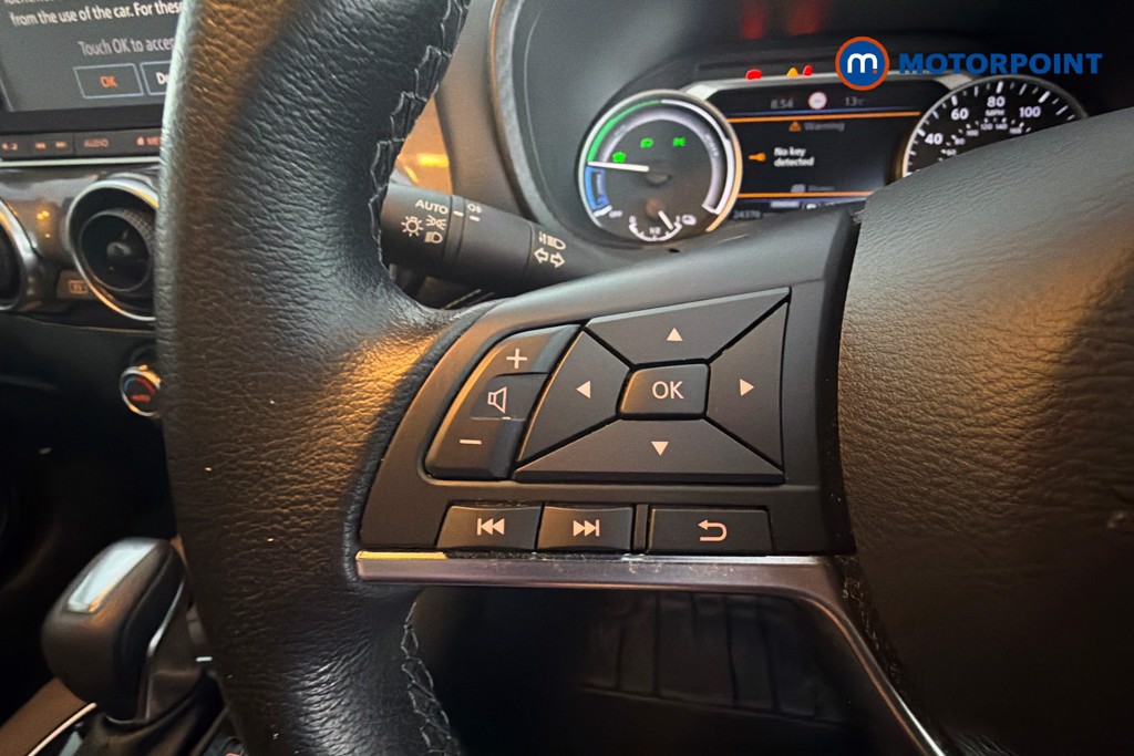 Nissan Juke N-Connecta Automatic Petrol-Electric Hybrid SUV - Stock Number (1643192) - 3rd supplementary image