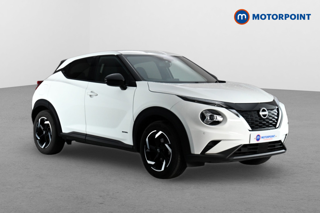 Nissan Juke N-Connecta Automatic Petrol-Electric Hybrid SUV - Stock Number (1643192) - Drivers side front corner