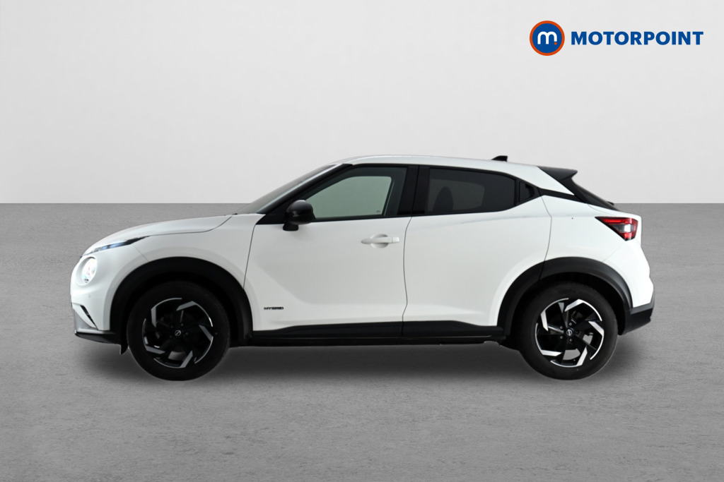 Nissan Juke N-Connecta Automatic Petrol-Electric Hybrid SUV - Stock Number (1643192) - Passenger side