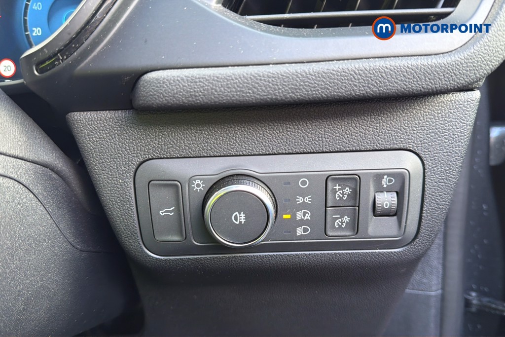 Ford Kuga St-Line Automatic Petrol-Electric Hybrid SUV - Stock Number (1643237) - 18th supplementary image