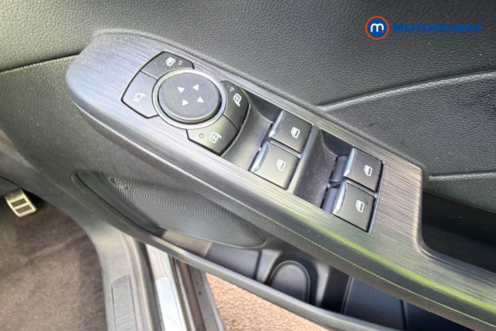 Ford Kuga St-Line Automatic Petrol-Electric Hybrid SUV - Stock Number (1643237) - 20th supplementary image