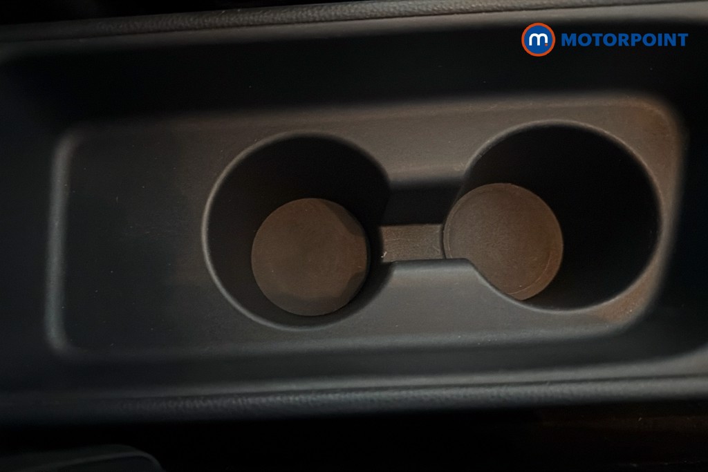 Toyota Yaris Design Automatic Petrol-Electric Hybrid Hatchback - Stock Number (1643296) - 16th supplementary image