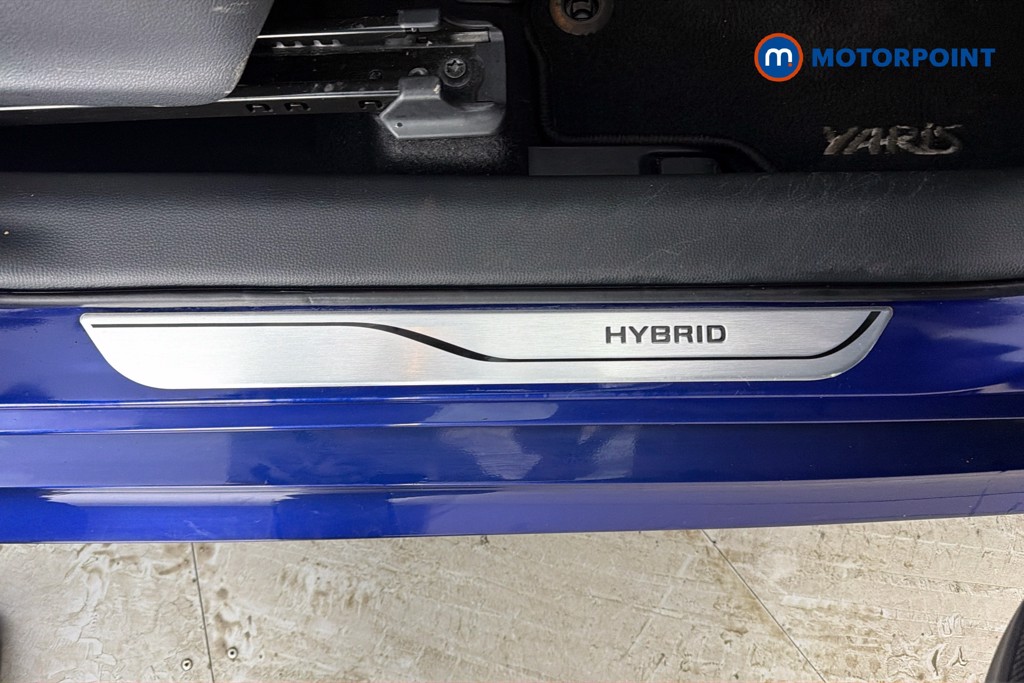 Toyota Yaris Design Automatic Petrol-Electric Hybrid Hatchback - Stock Number (1643296) - 27th supplementary image