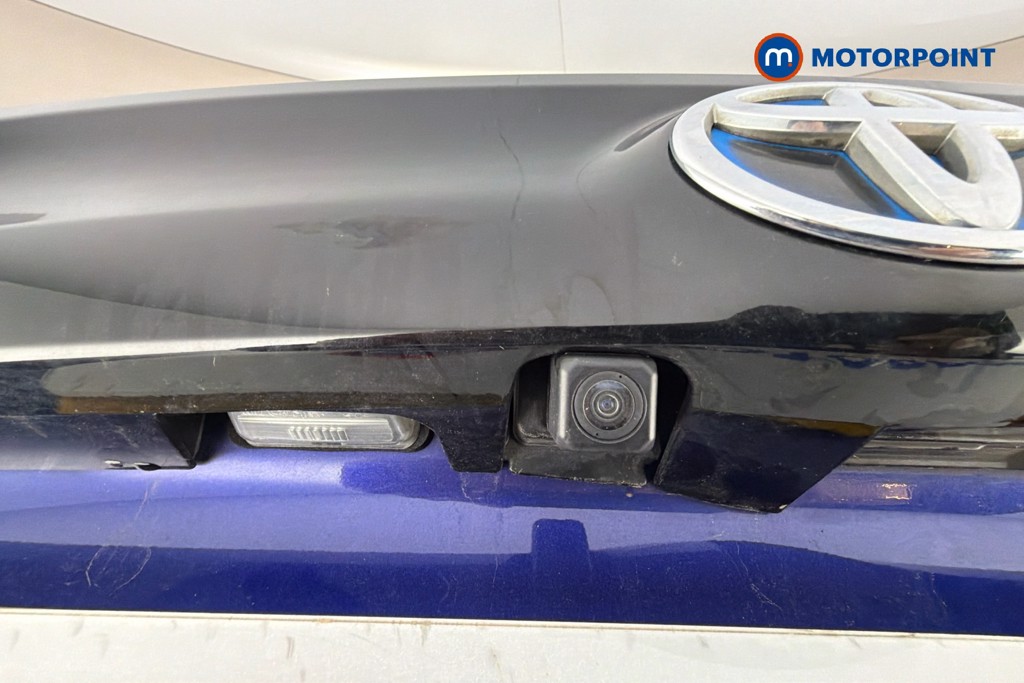 Toyota Yaris Design Automatic Petrol-Electric Hybrid Hatchback - Stock Number (1643296) - 36th supplementary image