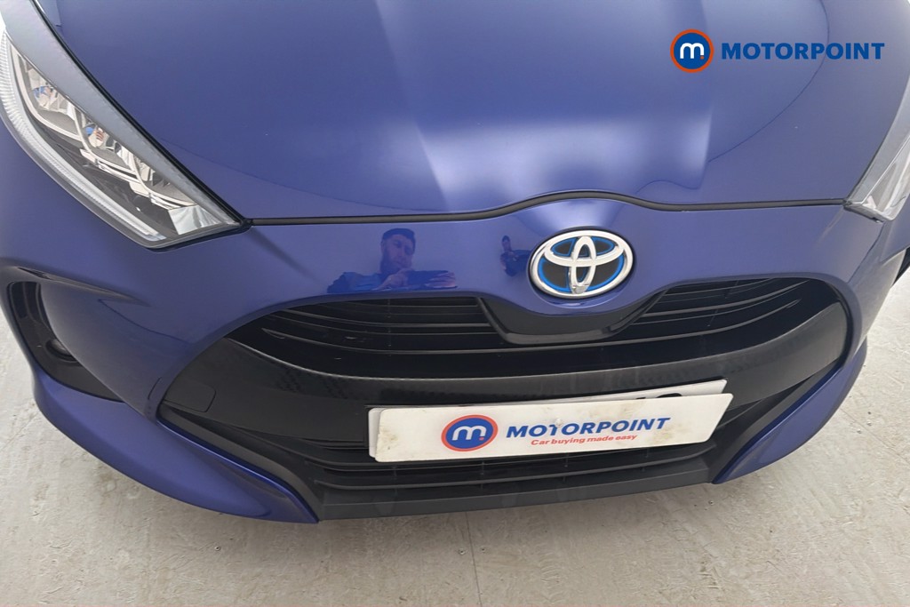 Toyota Yaris Design Automatic Petrol-Electric Hybrid Hatchback - Stock Number (1643296) - 45th supplementary image