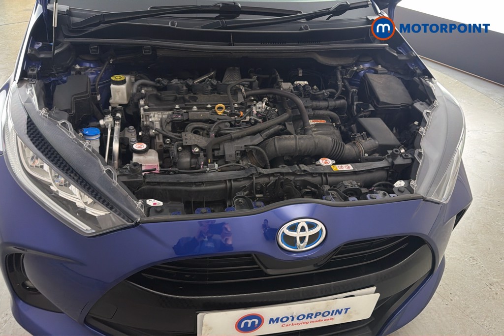 Toyota Yaris Design Automatic Petrol-Electric Hybrid Hatchback - Stock Number (1643296) - 51st supplementary image