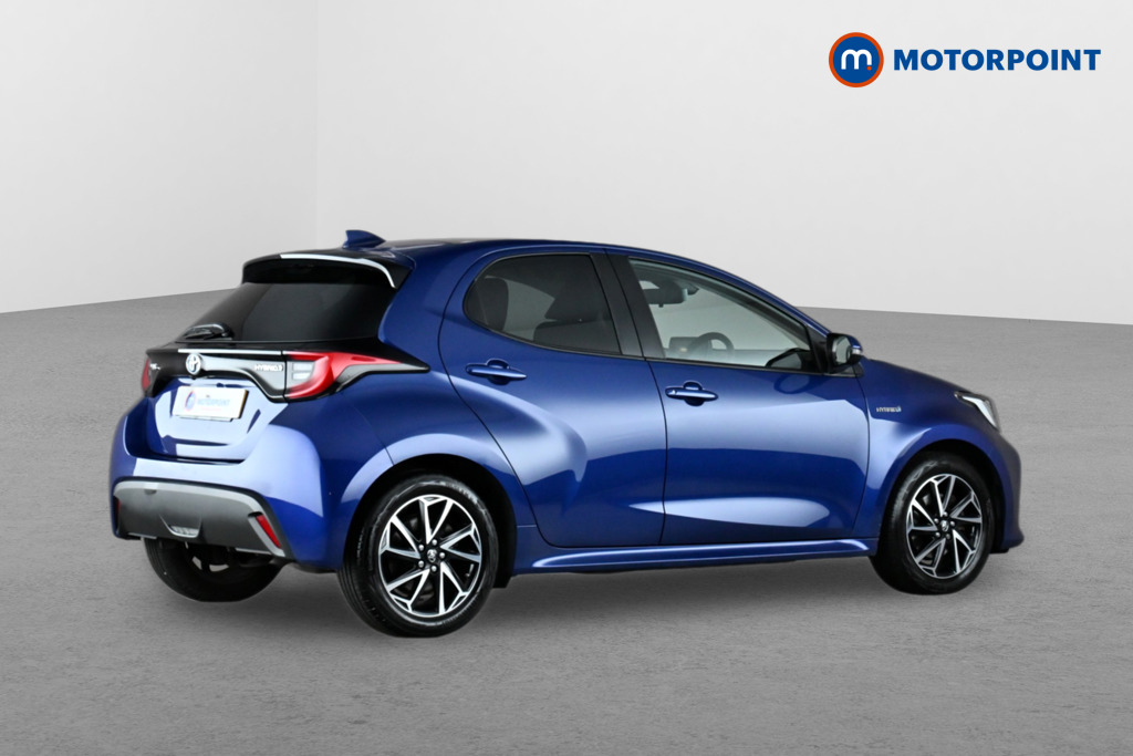 Toyota Yaris Design Automatic Petrol-Electric Hybrid Hatchback - Stock Number (1643296) - Drivers side rear corner