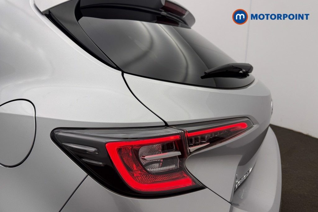 Toyota Corolla Design Automatic Petrol-Electric Hybrid Hatchback - Stock Number (1643312) - 27th supplementary image