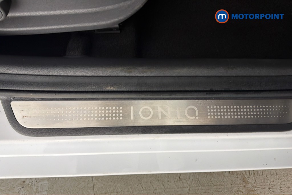 Hyundai Ioniq Premium Automatic Petrol-Electric Hybrid Hatchback - Stock Number (1643335) - 27th supplementary image