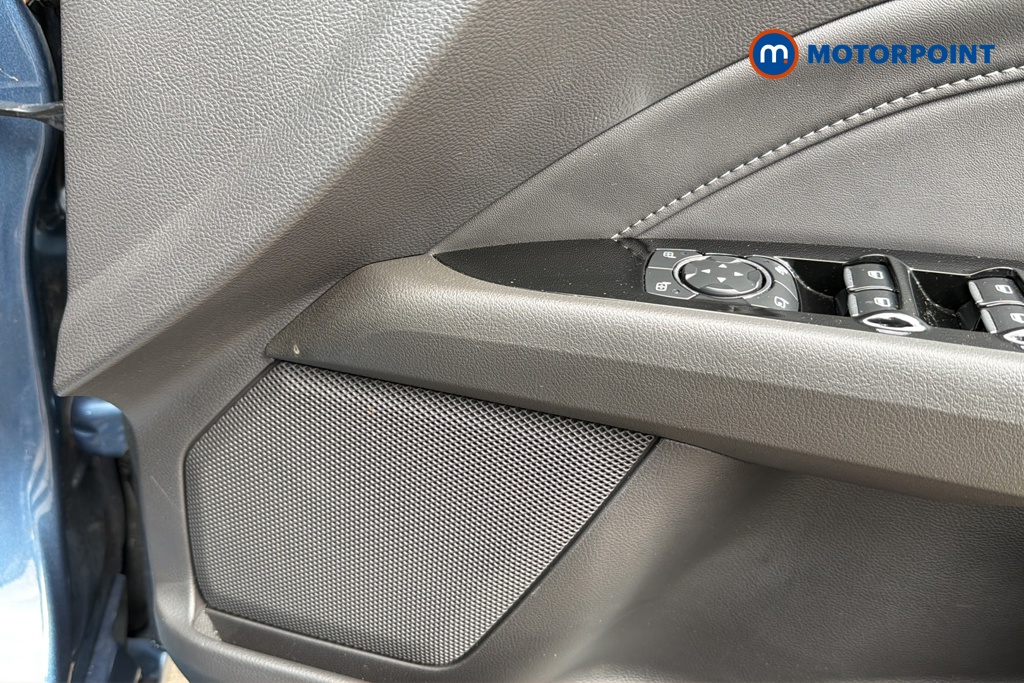 Ford Mondeo Titanium Edition Automatic Petrol-Electric Hybrid Saloon - Stock Number (1643558) - 21st supplementary image