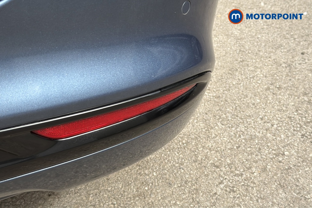 Ford Mondeo Titanium Edition Automatic Petrol-Electric Hybrid Saloon - Stock Number (1643558) - 39th supplementary image