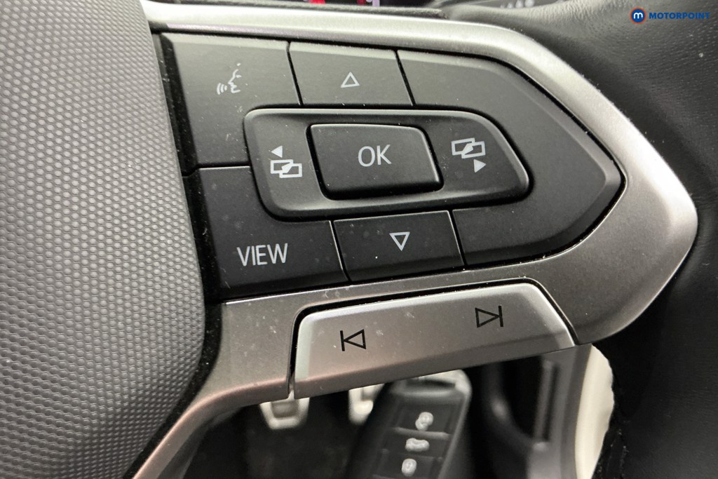 Volkswagen T-Roc R-Line Manual Petrol SUV - Stock Number (1643583) - 21st supplementary image