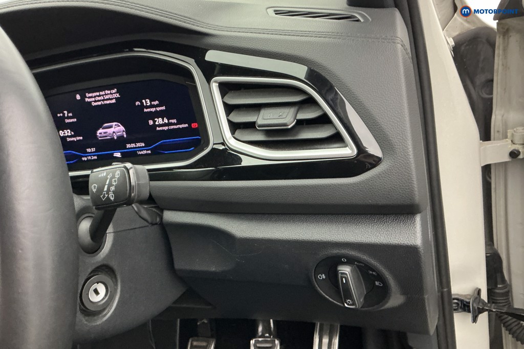 Volkswagen T-Roc R-Line Manual Petrol SUV - Stock Number (1643583) - 22nd supplementary image