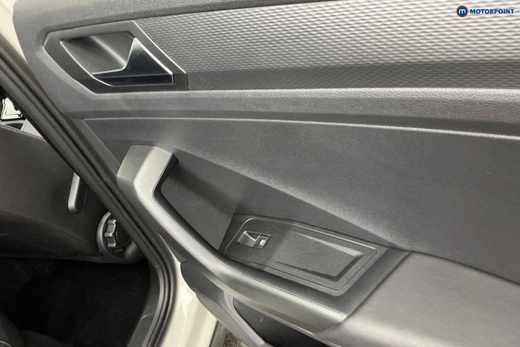 Volkswagen T-Roc R-Line Manual Petrol SUV - Stock Number (1643583) - 27th supplementary image