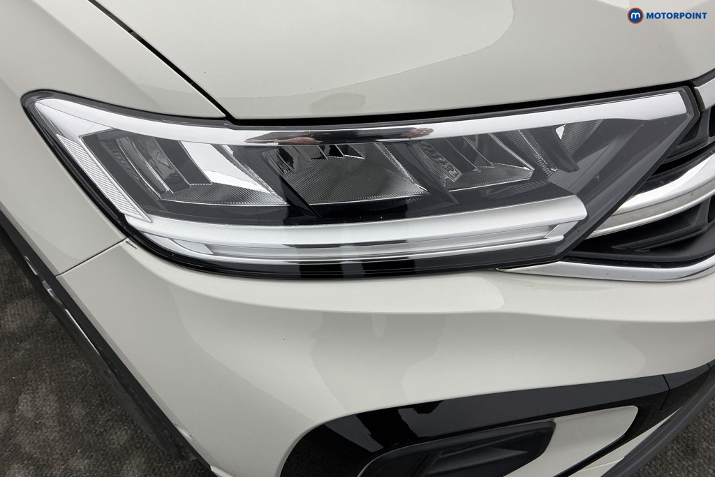 Volkswagen T-Roc R-Line Manual Petrol SUV - Stock Number (1643583) - 30th supplementary image