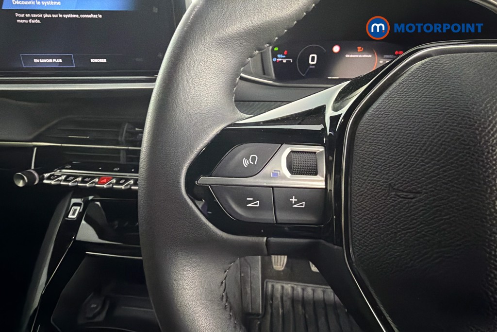 Peugeot 2008 Allure Manual Petrol SUV - Stock Number (1643586) - 3rd supplementary image