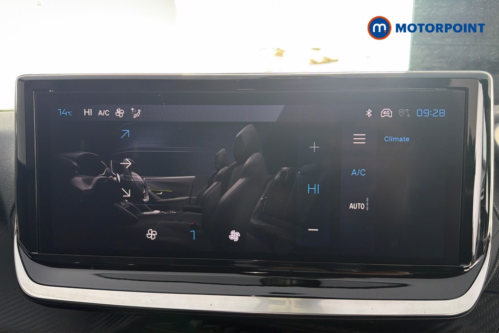 Peugeot 2008 Allure Manual Petrol SUV - Stock Number (1643586) - 12th supplementary image