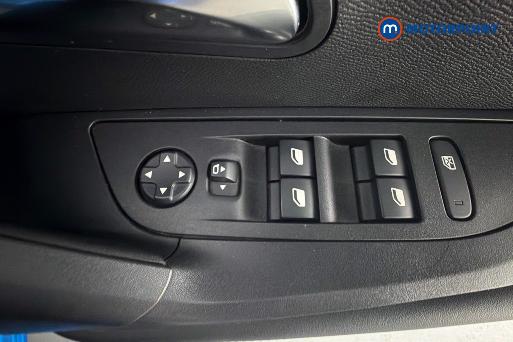 Peugeot 2008 Allure Manual Petrol SUV - Stock Number (1643586) - 20th supplementary image