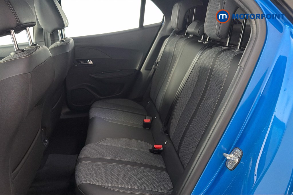 Peugeot 2008 Allure Manual Petrol SUV - Stock Number (1643586) - 28th supplementary image
