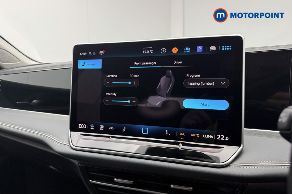 Volkswagen Passat Life Automatic Petrol Plug-In Hybrid Estate - Stock Number (1643782) - 10th supplementary image