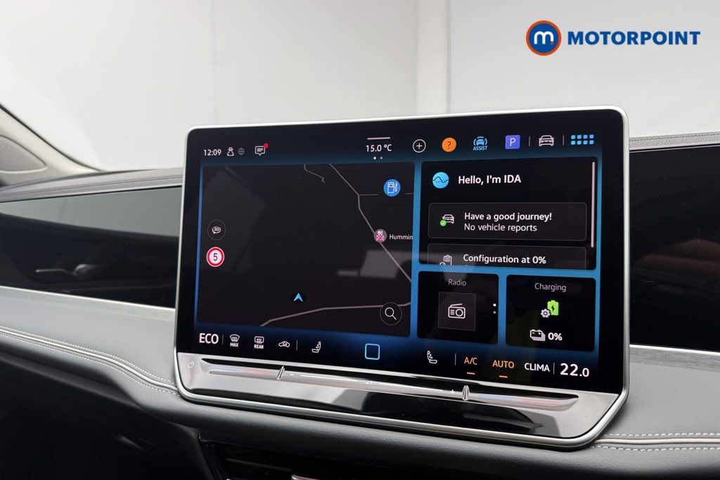 Volkswagen Passat Life Automatic Petrol Plug-In Hybrid Estate - Stock Number (1643782) - 11th supplementary image